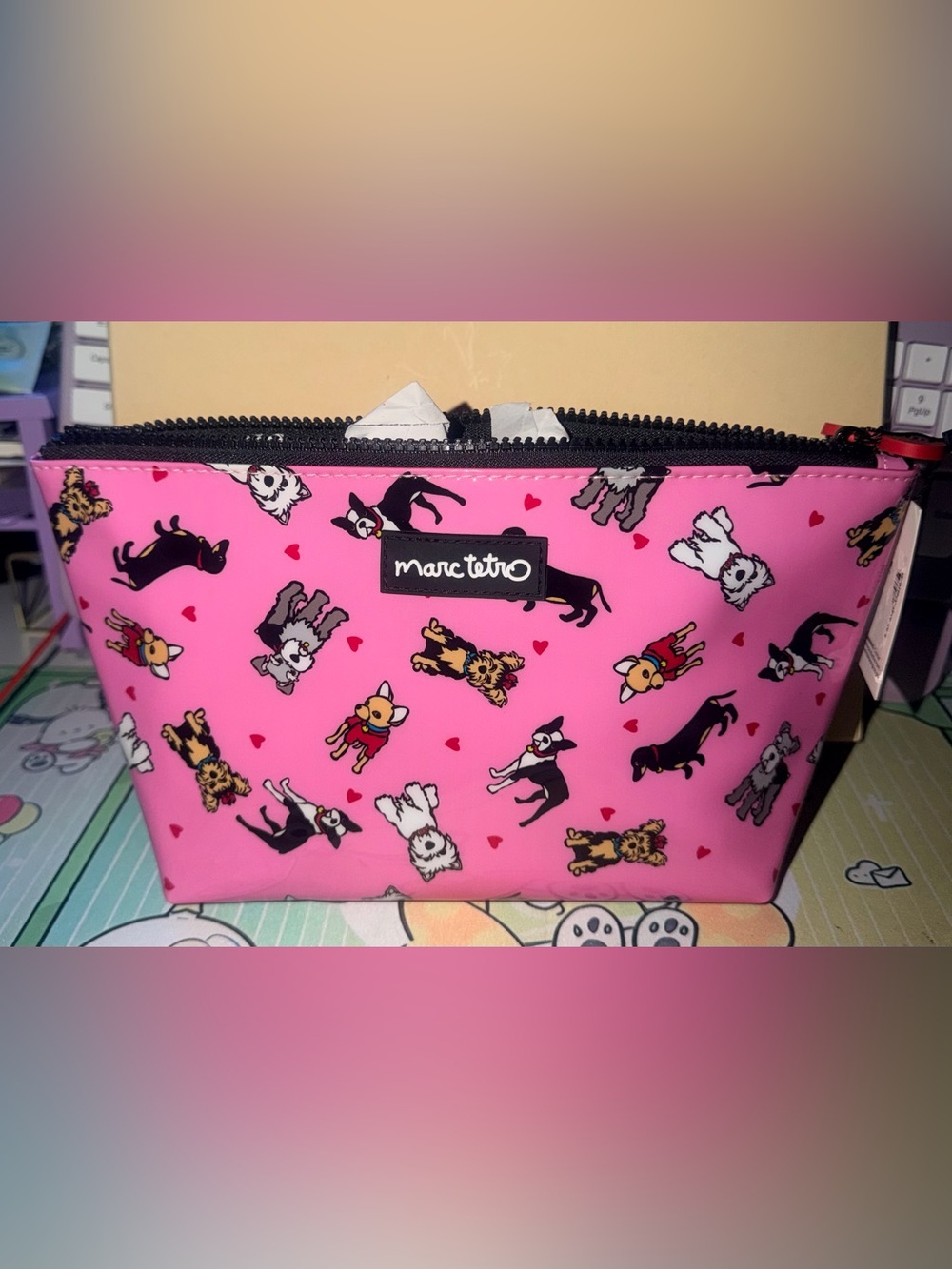 🐾NWT Marc Tetro Multi Dogs Printed Pink Zip Pouch